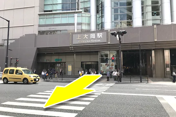 『上大岡駅』を出ます。