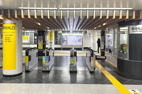 上前津駅改札を出て9番出口に出ます。