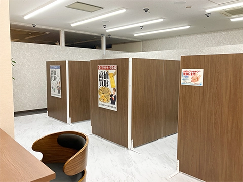 おたからや ショッピングプラザウエッキー店