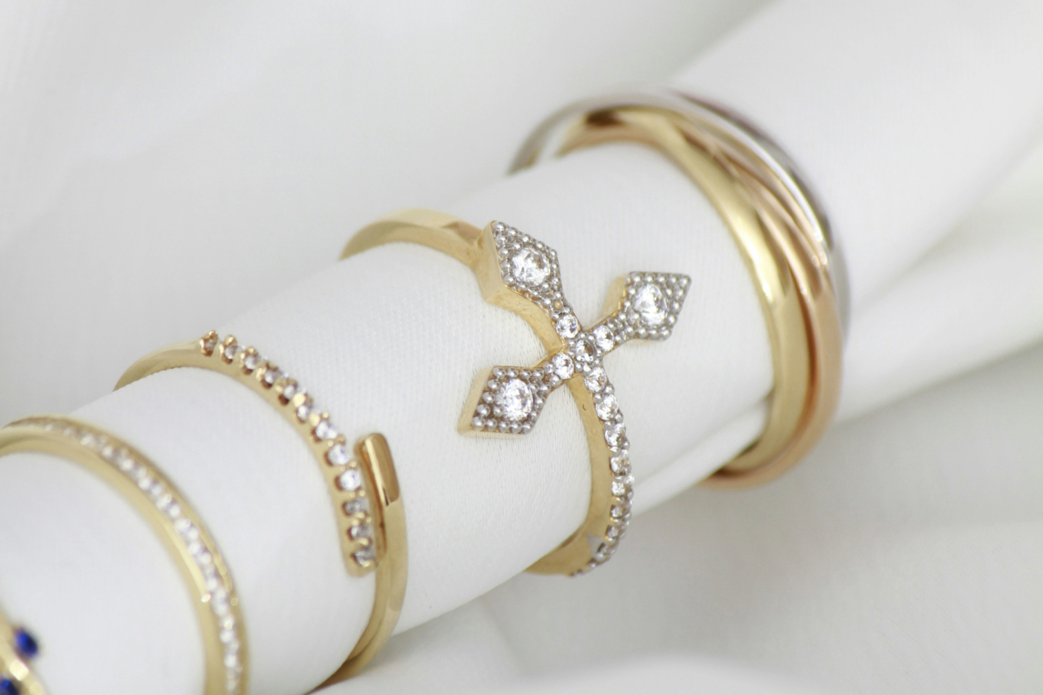 18金アクセサリーを高く売るためのコツとは？他の金製品との違いもご紹介