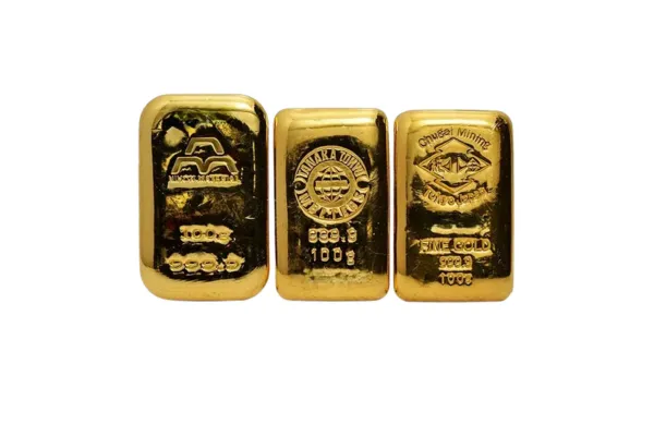 金価格が2倍になるといわれる理由と背景