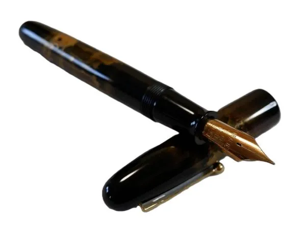 パイロット M1011-03 PILOT 大型万年筆 国光会 吉田久齋 蒔絵 ペン先14K REGISTERED PATENT OFFICE 50