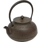 人間国宝 高橋敬典 唐松巾着形鉄瓶 斑紫銅蓋 共箱 銘在り 茶道具 茶器 金属工芸 35459mm