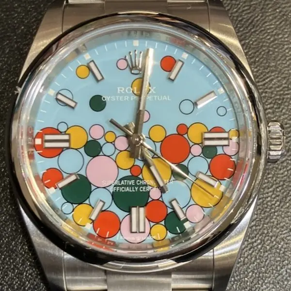 ロレックス　オイスターパーペチュアル　126000 loading=