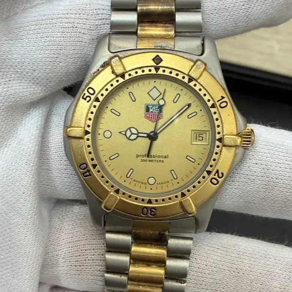 タグ・ホイヤー　2000シリーズ プロフェッショナル200M　964.006