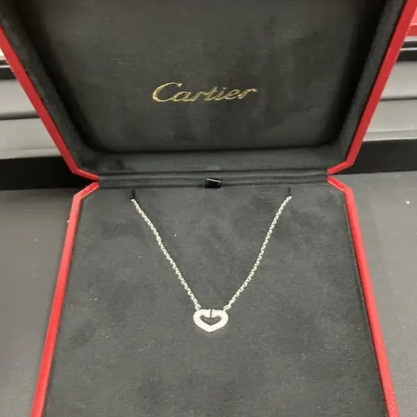 カルティエ　Cハート　ネックレス