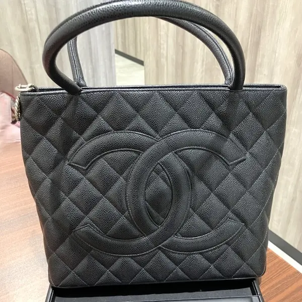 シャネル　キャビアスキン　復刻トート