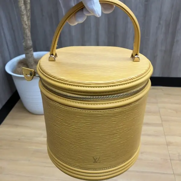 ルイ・ヴィトン　エピ　カンヌ　M48039