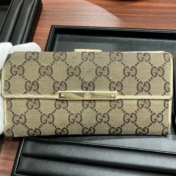 グッチ　GGキャンバス　メタルバー　Wホック長財布　112715
