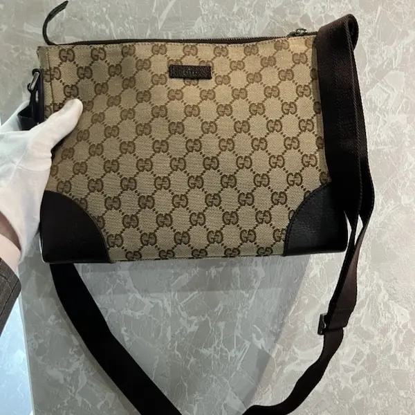 グッチ　GGキャンバス　ショルダーバッグ