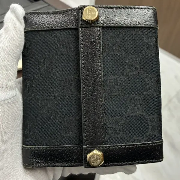 グッチ　GGキャンバス　二つ折り財布