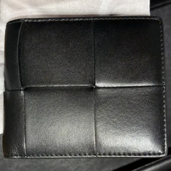 ボッテガ・ヴェネタ　カセット　マキシイントレチャート　二つ折り財布