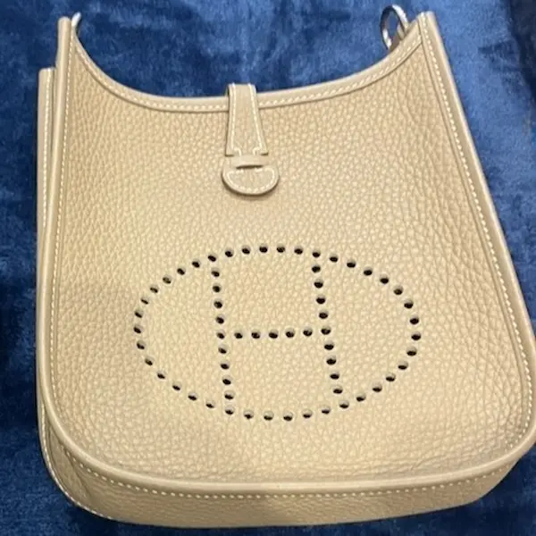 エルメス　エヴリンTPM　D刻印