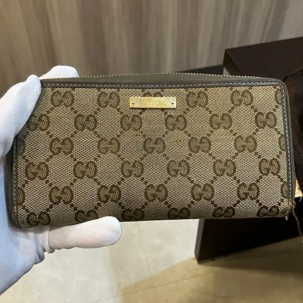グッチ　GGキャンバス　ラウンドファスナー 長財布