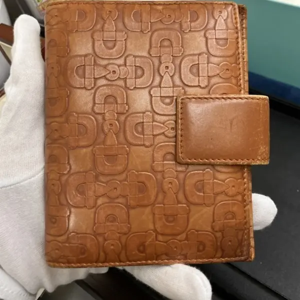 グッチ　ホースビット柄　手帳カバー