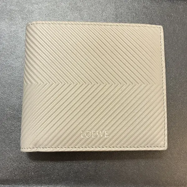 ロエベ　テクスチャードクラシックカーフ　バイフォールド コインウォレット
