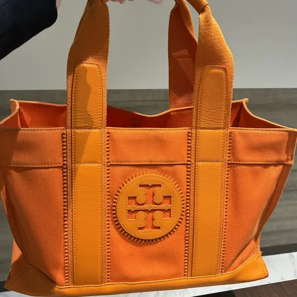 トリーバーチ　エラ　キャンバス　トートバッグ