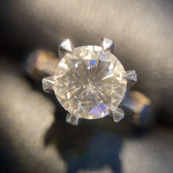 ダイヤ　1.1ct
