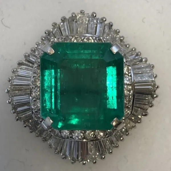 エメラルド 10.20ct