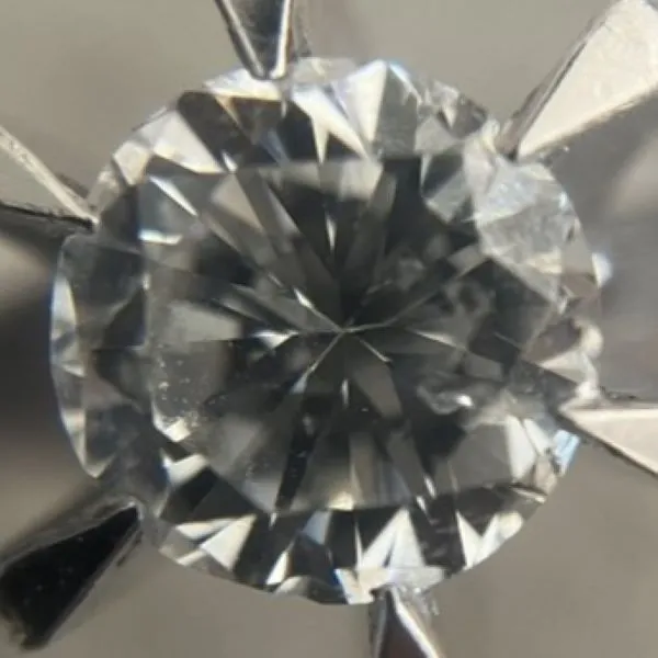 ダイヤ　1.00ct