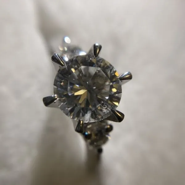 ダイヤ　1.00ct