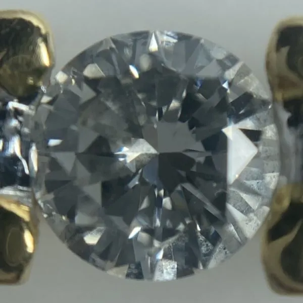 ダイヤ　0.38ct