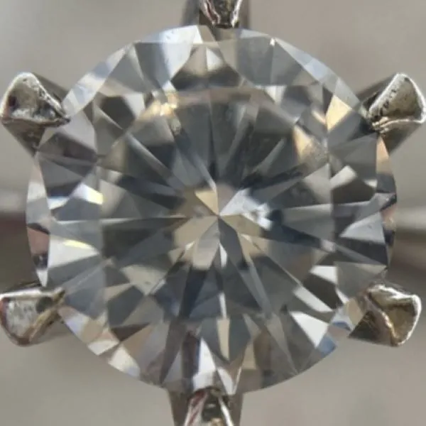 ダイヤ　1.016ct