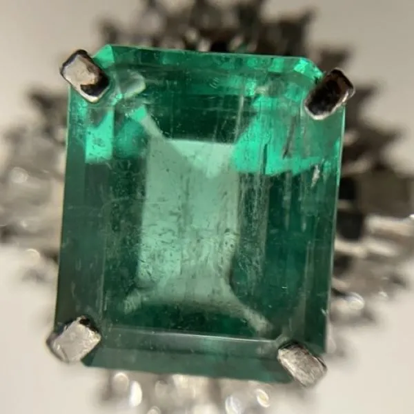 エメラルド　1.50ct