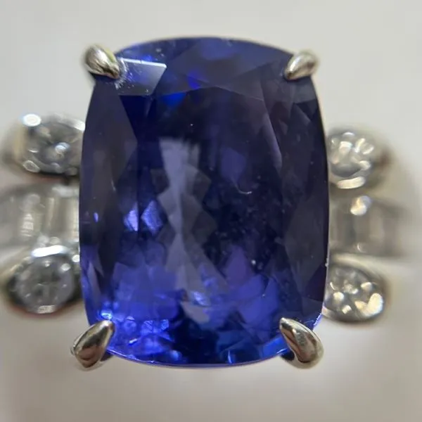サファイア　5.26ct
