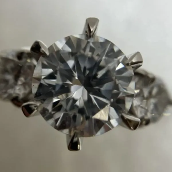 ダイヤ　0.853ct