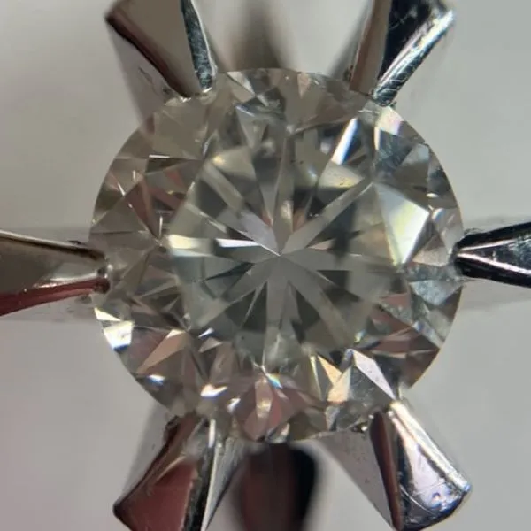 ダイヤ　1.089ct
