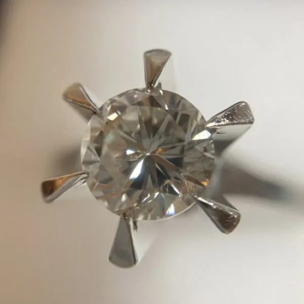 ダイヤ　1.00ct