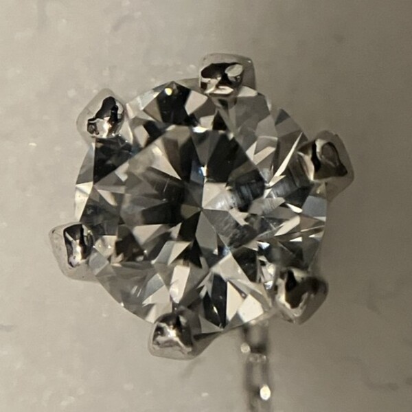 ダイヤ　0.602ct