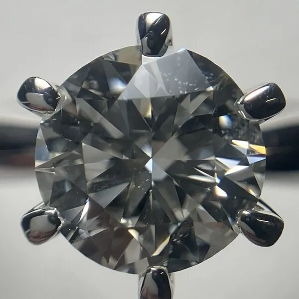 ダイヤ　1.007ct
