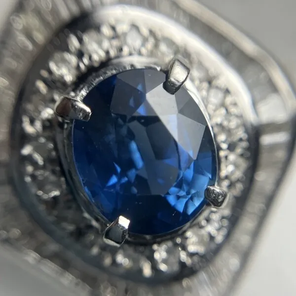 サファイア　1.59ct