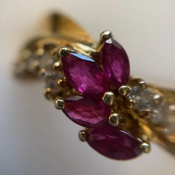 ルビー　0.62ct