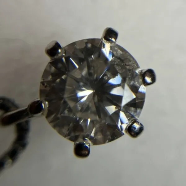 ダイヤ　1.22ct