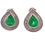 Pt･Pm900 エメラルド・ダイヤモンド ピアス/イヤリング 1.31・1.37 ct 0.26・0.27 ct