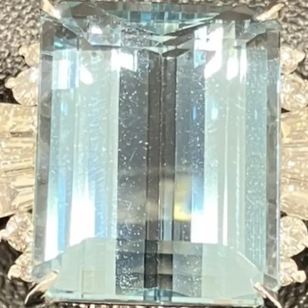 アクアマリン　11.67ct