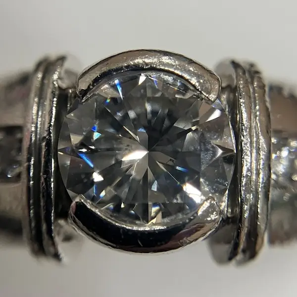 ダイヤ　1.286ct
