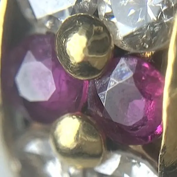 ルビー　1.04ct