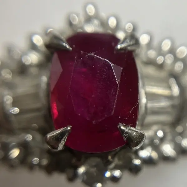 ルビー　1.04ct