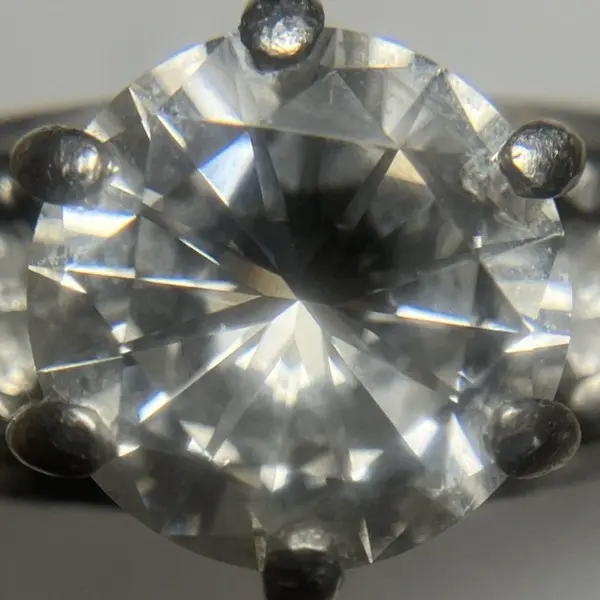 ダイヤ　1.273ct