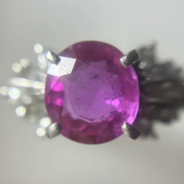 ルビー　1.29ct