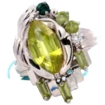 Pt･Pm900 スフェーン・多色石 リング 2.3 ct 0.55・0.10・D0.070 ct