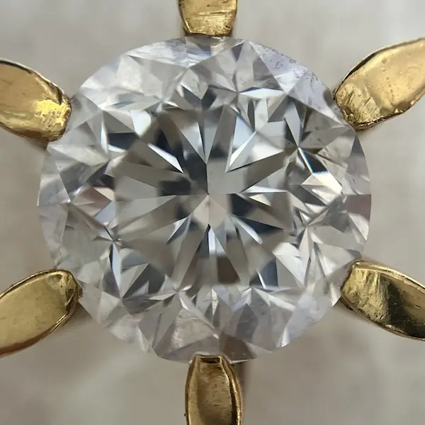 ダイヤ　1.04ct