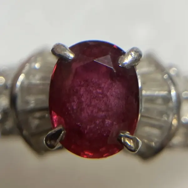 ルビー　0.58ct
