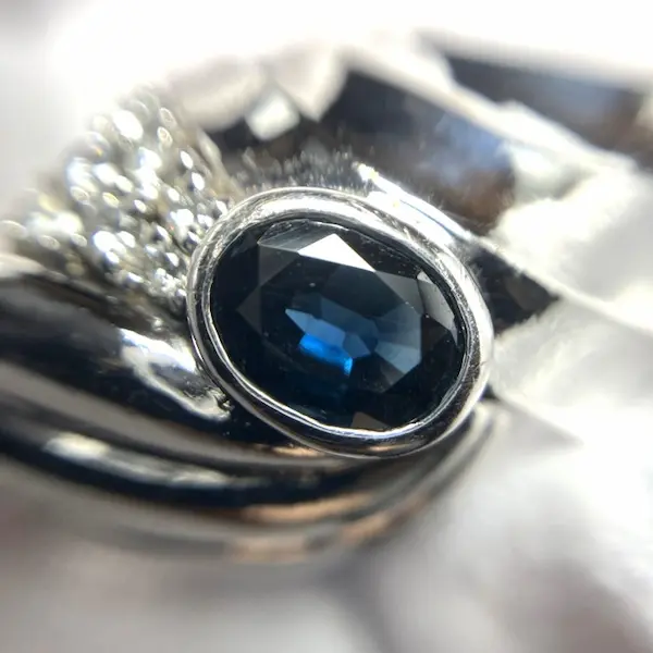 サファイア　1.91ct