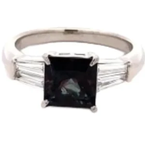 Pt･Pm900 アレキサンドライト・ダイヤモンド リング A1.745 ct 0.38 ct