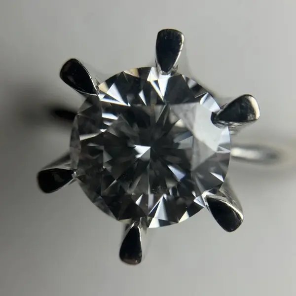 ダイヤ　1.5ct